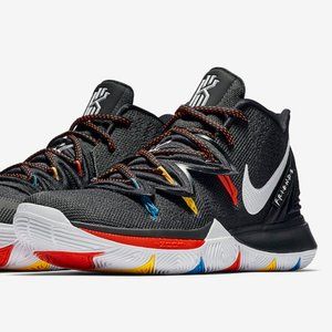 Kyrie 5 'Oreo' and NIKE KYRIE 5 “FRIENDS”